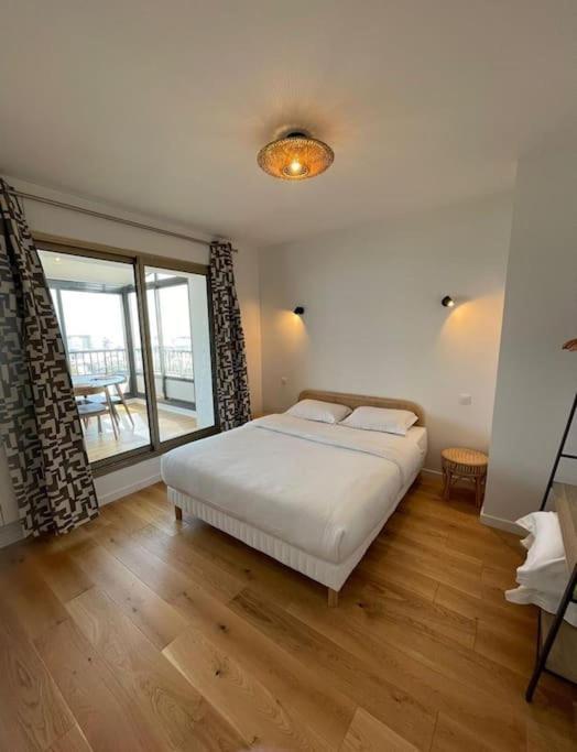 Penthouse / 2 Bedrooms In City Center Of Angers Extérieur photo