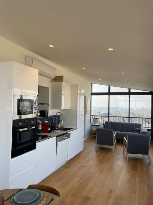Penthouse / 2 Bedrooms In City Center Of Angers Extérieur photo